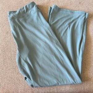 PINK Victoria's Secret Teal Leggings